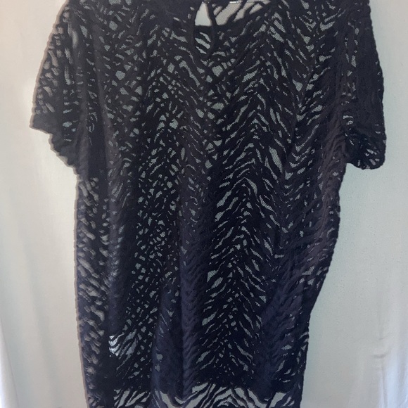 Attention Sheer Top - Picture 3 of 6